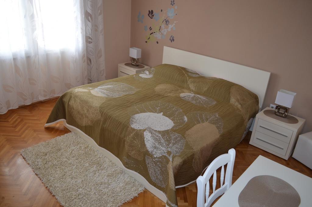 Apartments Mihalic Baška Cameră foto