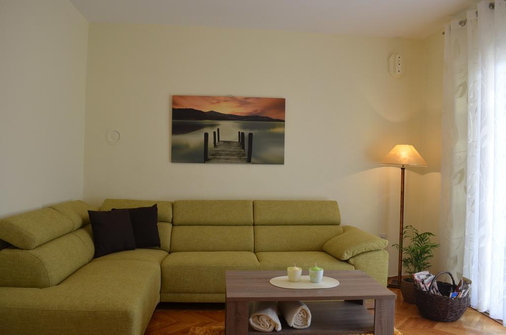 Apartments Mihalic Baška Cameră foto